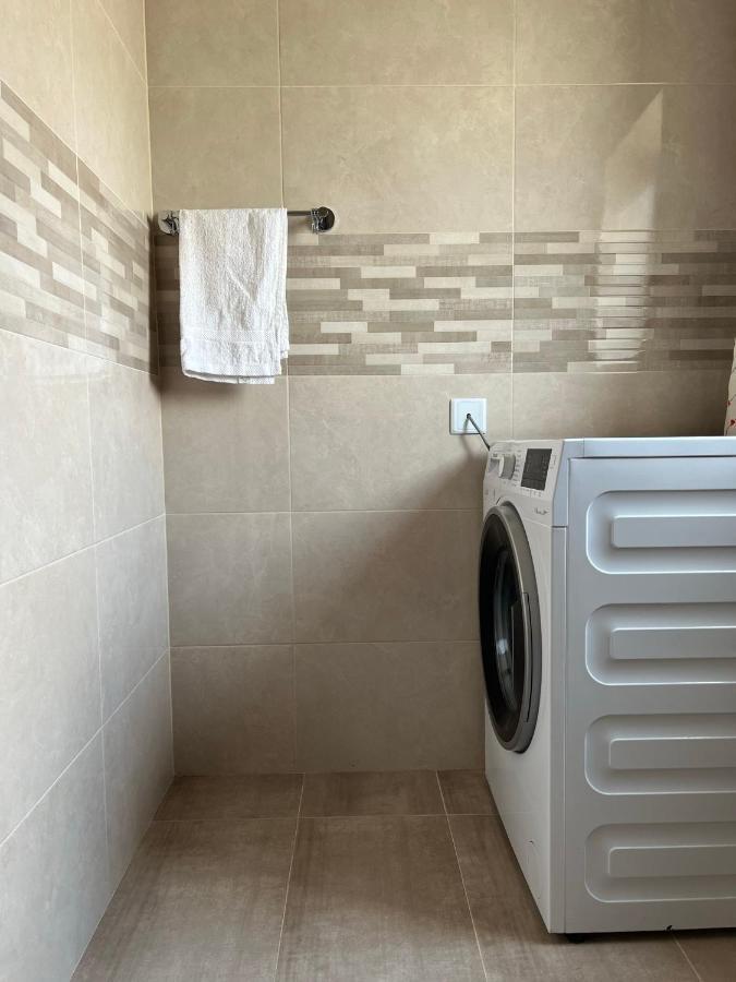 Room With Private Bathroom Sliema Exterior photo